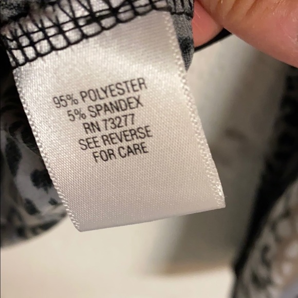 Dana Buchman LS print shirt blk/grey/tan VGC Lg - Picture 5 of 6